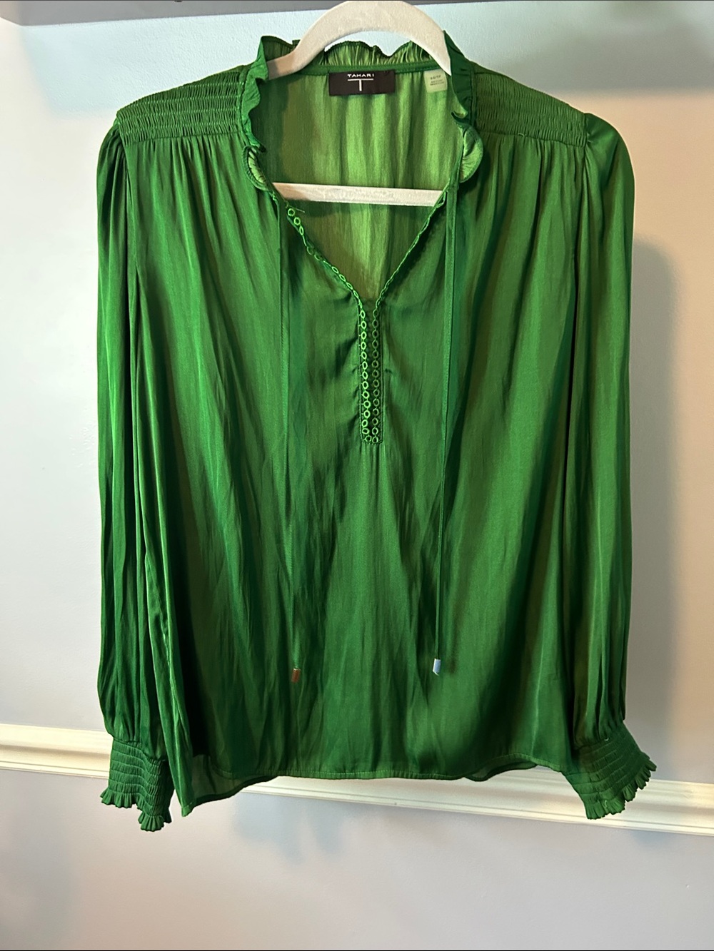 T Tahari Emerald Green Ruffle-Neck Long-Sleeve Blouse